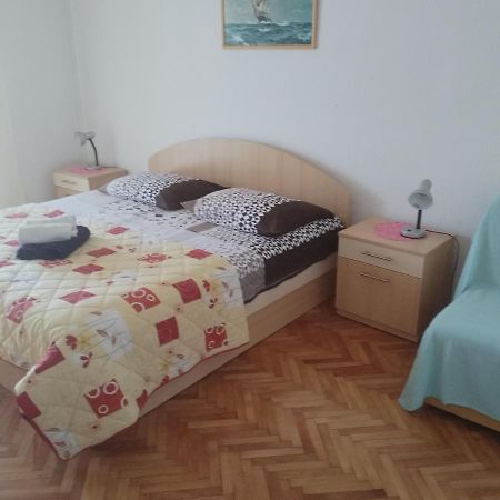 Apartments Piko2 耶尔萨 外观 照片