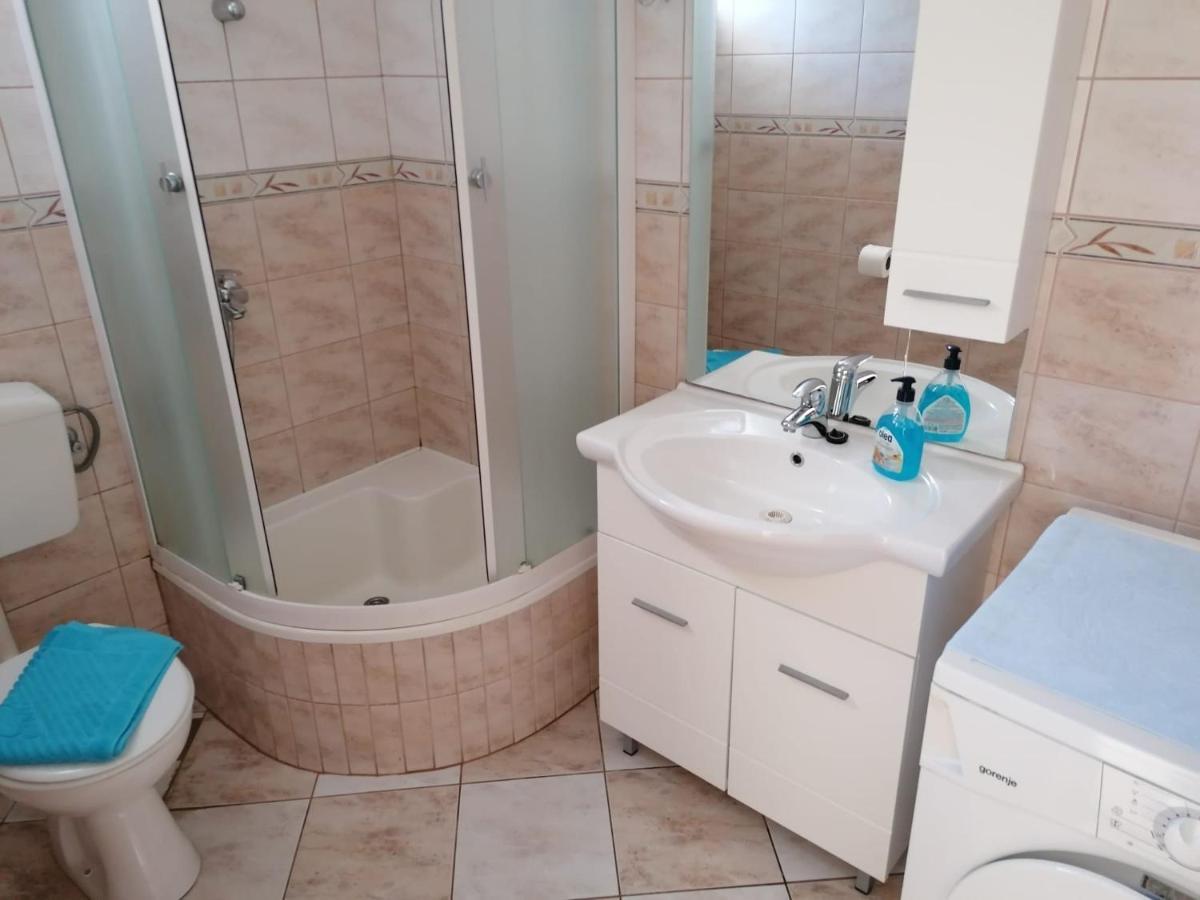 Apartments Piko2 耶尔萨 外观 照片