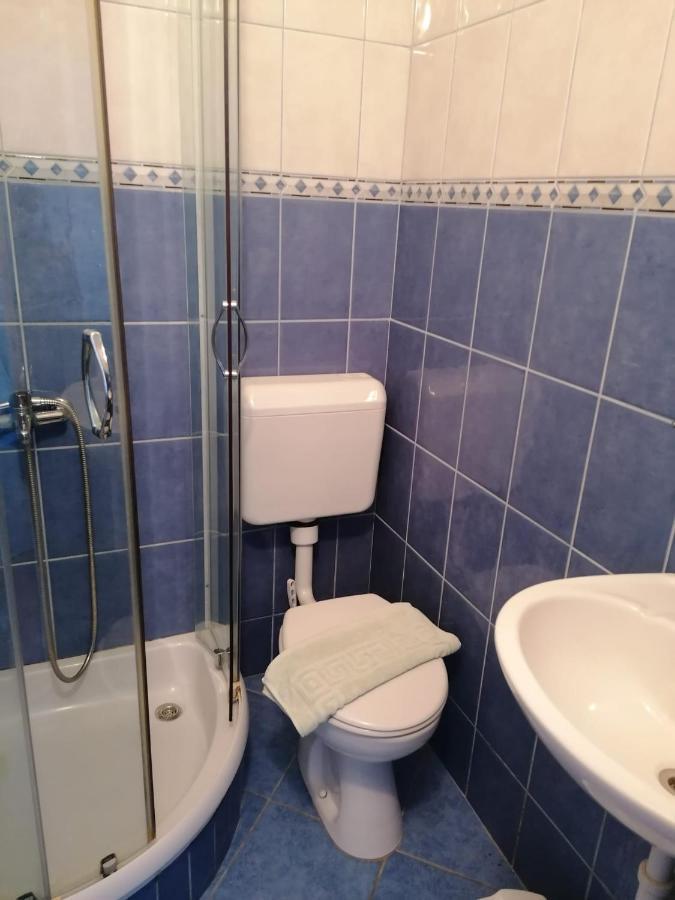 Apartments Piko2 耶尔萨 外观 照片