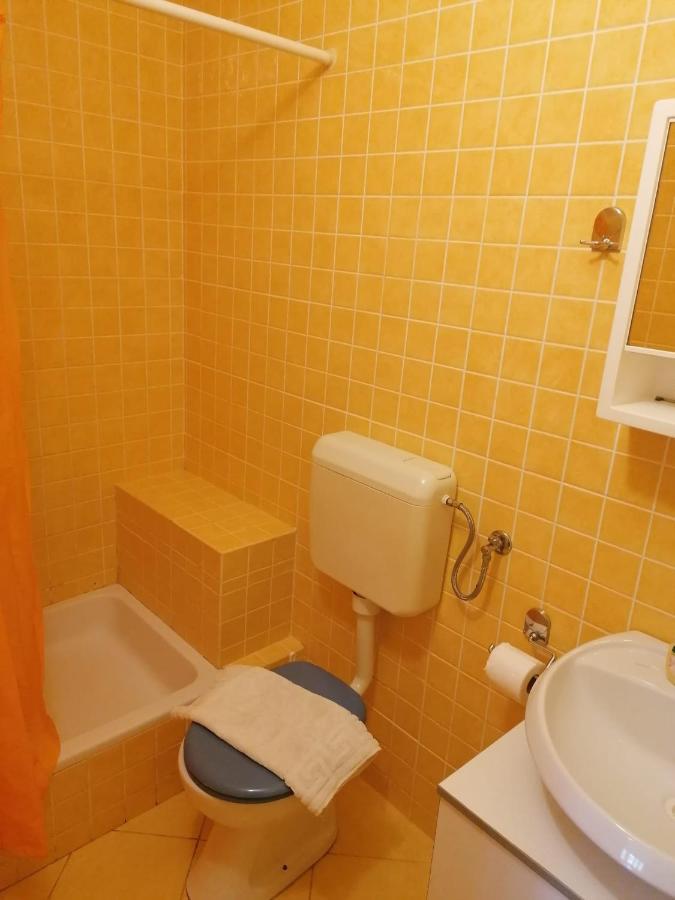 Apartments Piko2 耶尔萨 外观 照片